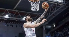 自由球员库明加：太阳国王与勇士的合同争夺战